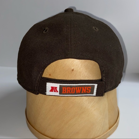 Autographed Cleveland Browns Hat - Picture 4 of 7